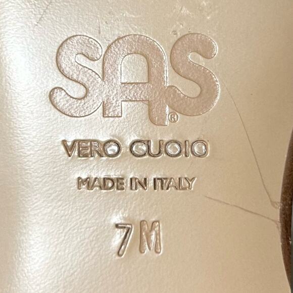 SAS Chloe J5 Beige Leather Snake Skin Pattern Slingback Closed Toe Flats Size 7M - Picture 7 of 9